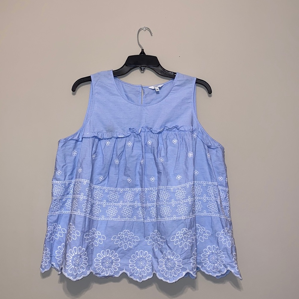 crown & ivy Light Blue Embroidered Sleeveless Blouse